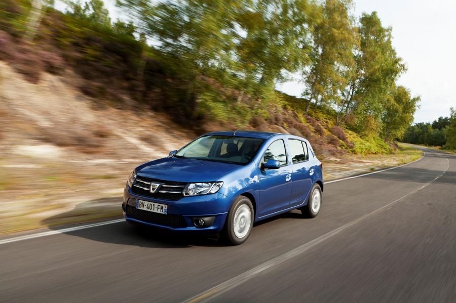  Dacia Sandero 2012 года  (фото 13 из 19)